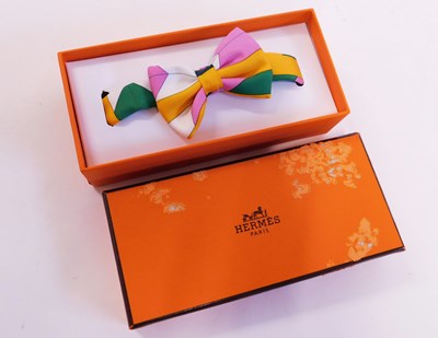 Lot 110 - An Hermes 'Nu Papillon' silk mini bow tie...