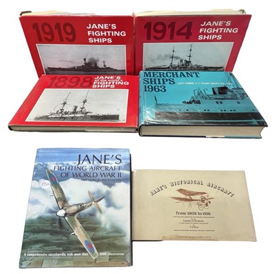 Lot 104 - MILITARY AIRCRAFT/SHIPS: 6 Titles: JANE'S...