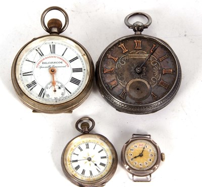 Lot 223 - A mixed lot of three pocket watches and a...