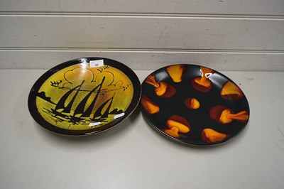 Lot 80 - TWO CONTEMPORARY POOLE POTTERY SHALLOW BOWLS