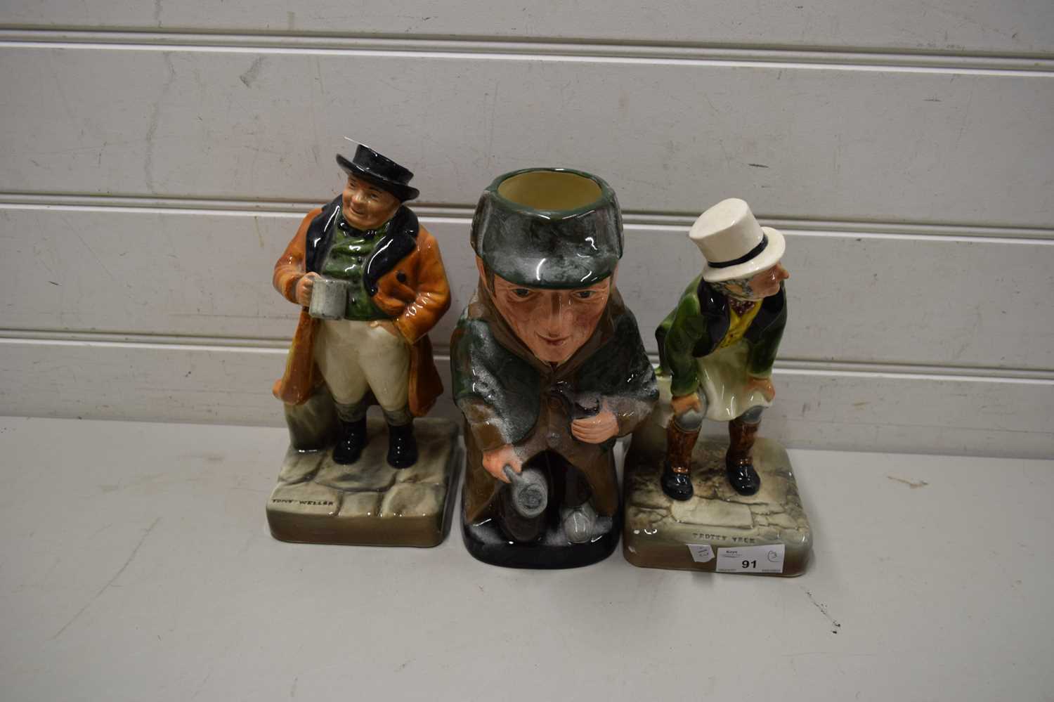 Lot 91 - MIXED LOT COMPRISING TWO BRETBY FIGURES, TONY...
