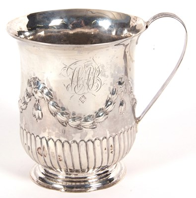 Lot 2 - A George III silver mug of slight baluster...