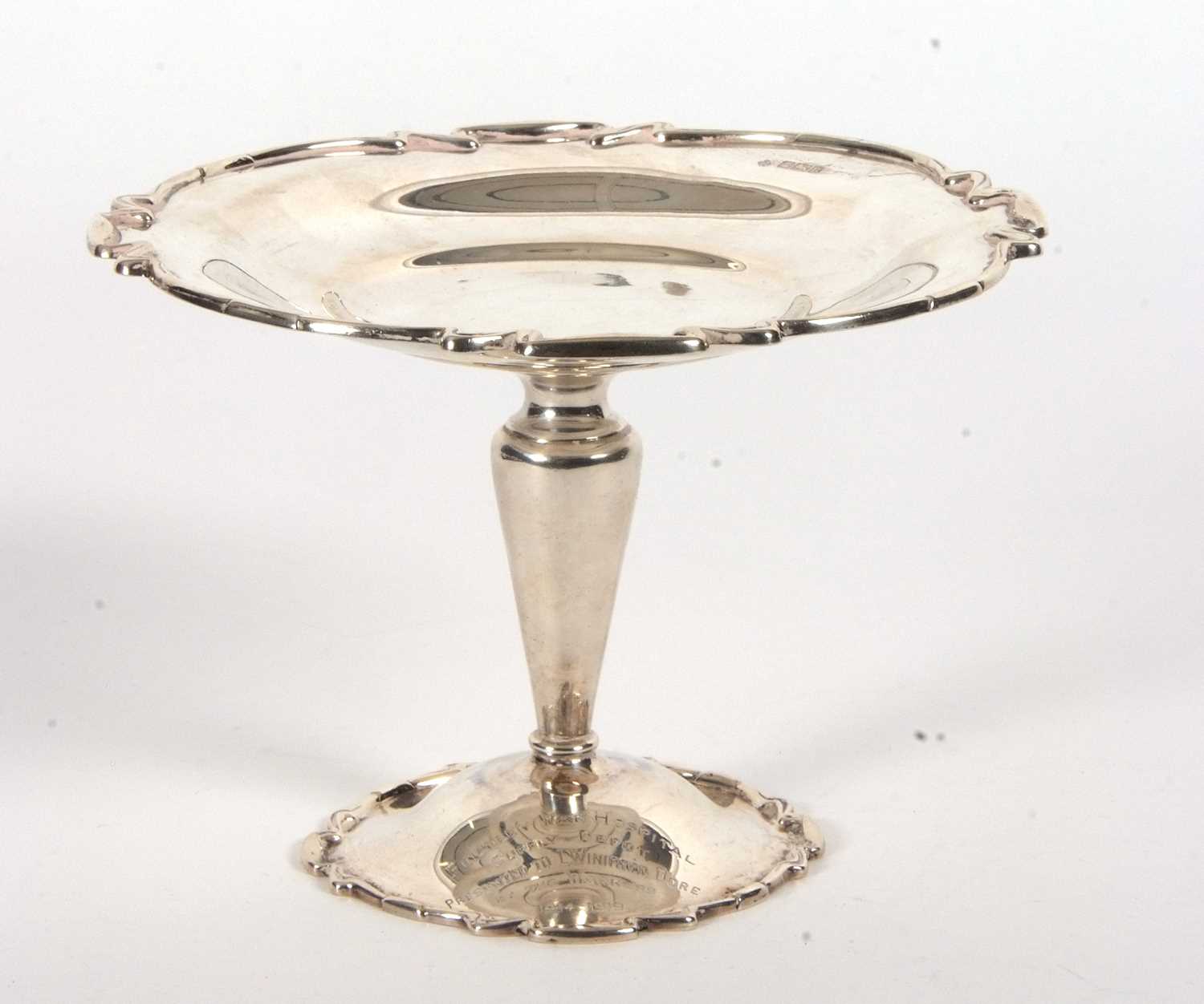 Lot 17 - An Edwardian silver tazza, the shaped dish...