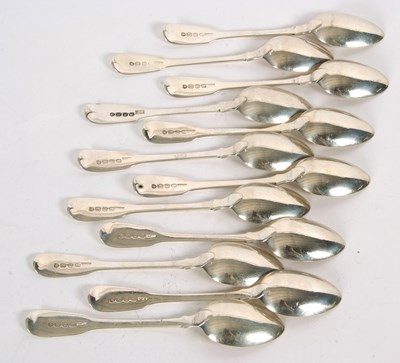 Lot 22 - A set of twelve George IV fiddle pattern...