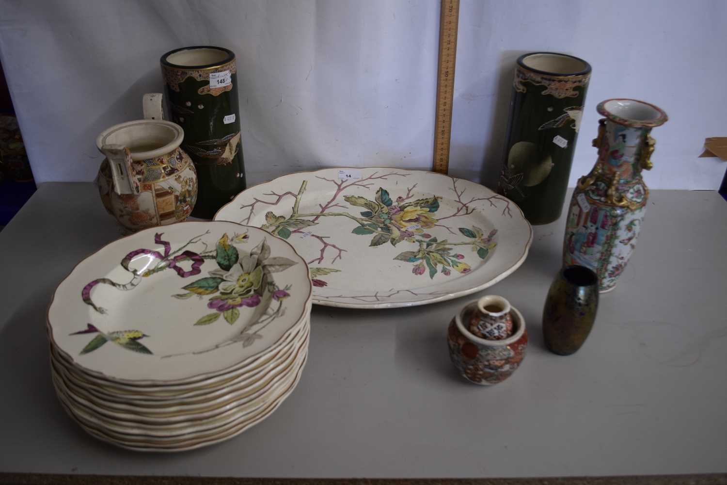 Lot 14 - Mixed Lot: Ceramics including a set of twelve...