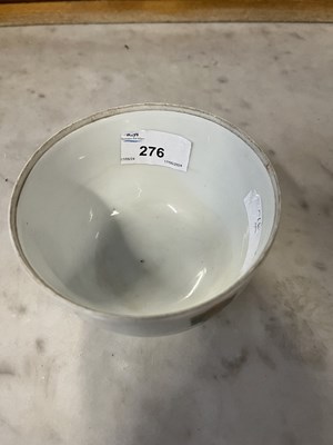 Lot 276 - 19th Century Chinese porcelain bowl decorated...