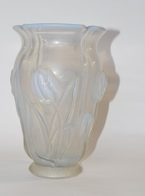 Lot 302 - An opalescent glass vase decorated with tulips,...
