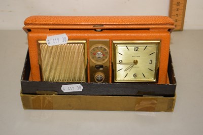 Lot 98 - A vintage Estyma radio alarm clock