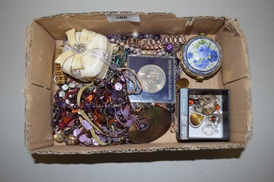 Lot 100 - Box of various assorted costume jewellery and...