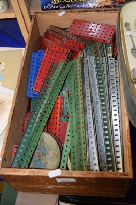 Lot 572 - Quantity of Meccano