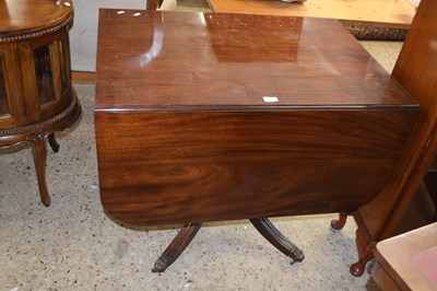 Lot 281 - A mahogany single pedestal drop leaf dining...