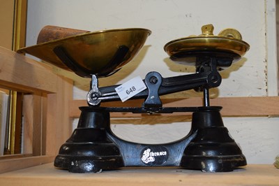 Lot 648 - Set of kitchen scales