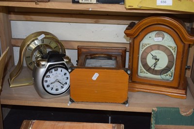 Lot 657 - Four assorted mantel clocks