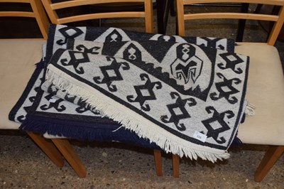 Lot 335 - A pair of modern patterned floor rugs