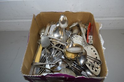 Lot 248 - BOX OF VARIOUS CUTLERY