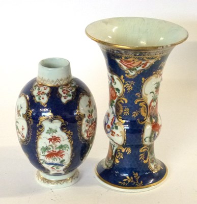 Lot 367 - An 18th Century Worcester blue ground beaker...