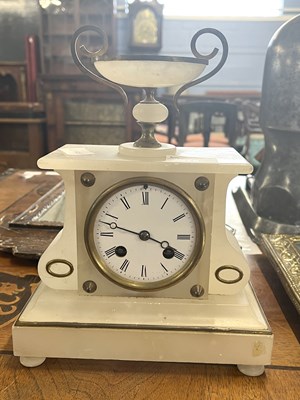 Lot 478 - Small alabaster cased mantel clock, the case...