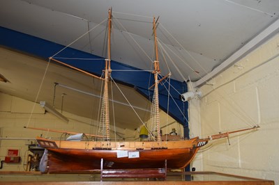 Lot 262 - HAND CRAFTED MODEL OF A FRENCH PRIVATEER SHIP,...