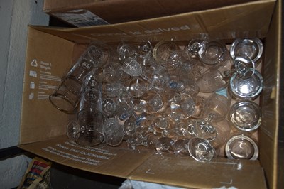 Lot 604 - ONE BOX MIXED DRINKING GLASSES