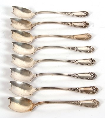 Lot 92 - Eight continental white metal fruit spoons,...