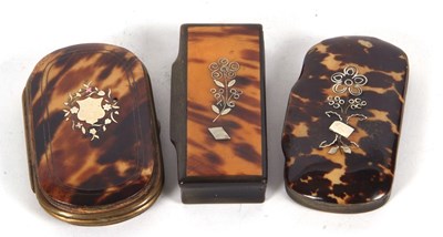 Lot 109 - Mixed Lot:  Two antique horn snuff boxes with...