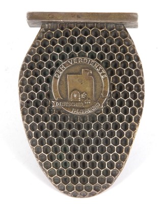 Lot 112 - A German 800 stamped beekeeping award in the...