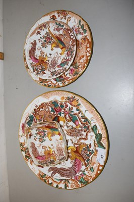 Lot 57 - A quantity of Royal Crown Derby Olde Avesbury...