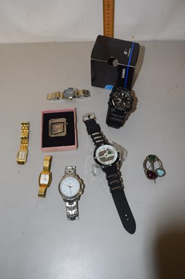 Lot 95 - Mixed Lot: Various assorted wristwatches and...