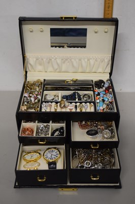 Lot 96 - Box of various assorted costume jewellery