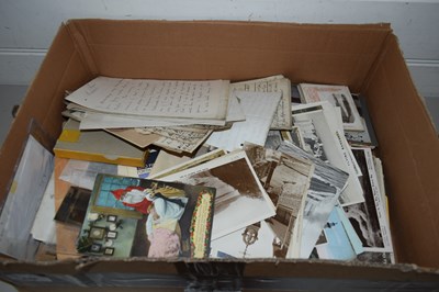 Lot 648 - BOX OF POSTCARDS AND EPHEMERA