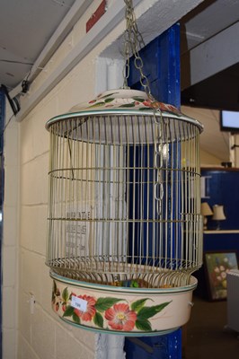 Lot 196 - A decorative floral finished parrot cage