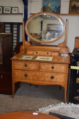 Lot 350 - Late Victorian Pollard oak veneered dressing...