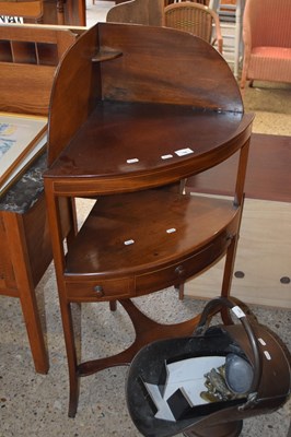 Lot 356 - Georgian mahogany corner wash stand