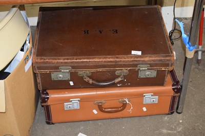 Lot 718 - Two vintage suitcases