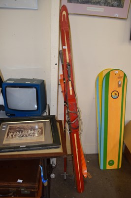 Lot 719 - Vintage skis and poles