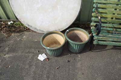 Lot 1127 - A pair of plant pots