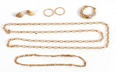 Lot 107 - A quanity of gold jewellery to include a 9ct...
