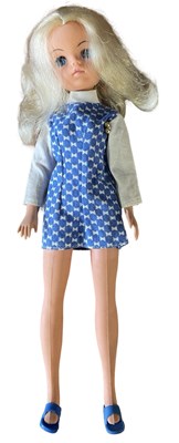 Lot 22 - Spring Date Sindy (Pedigree, 1974) In blue and...