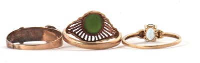 Lot 33 - Three rings, to include a 9ct buckle ring...
