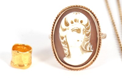 Lot 102 - A 9ct cameo ring and a necklace, the oval...