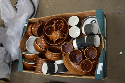 Lot 809 - ONE BOX POOLE AND OTHER KITCHEN WARES