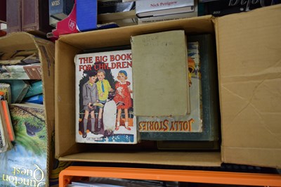 Lot 820 - BOX OF MIXED BOOKS