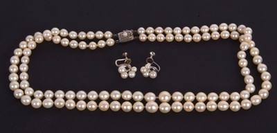 Lot 95 - A Mikimoto cultured pearl necklace and...