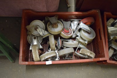 Lot 853 - BOX OF VARIOUS MODERN WORKSHOP TROLLEY WHEELS