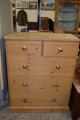 Lot 338 - MODERN PINE FIVE DRAWER CHEST WITH BRASS...