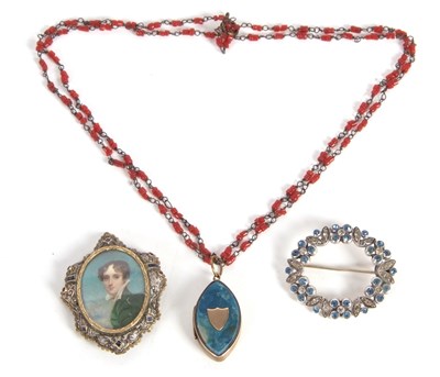 Lot 132 - A mixed lot of jewellery, to include a...