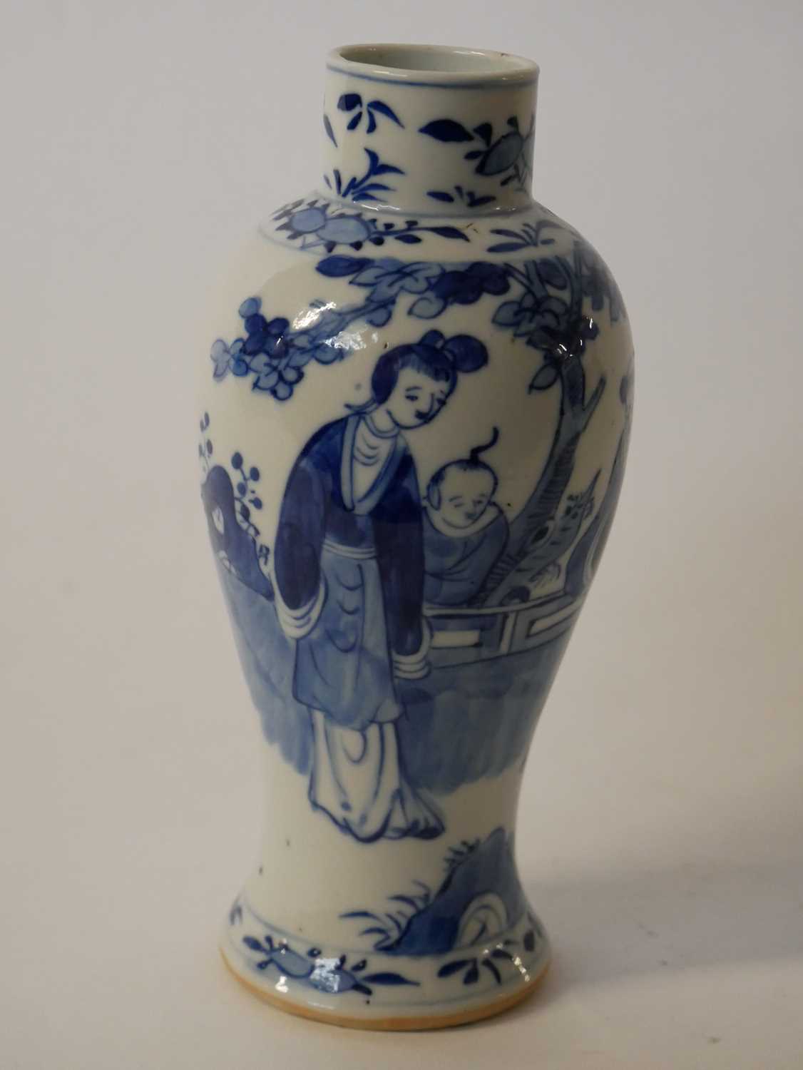 Lot 251 - 19th century Chinese porcelain vase with blue...