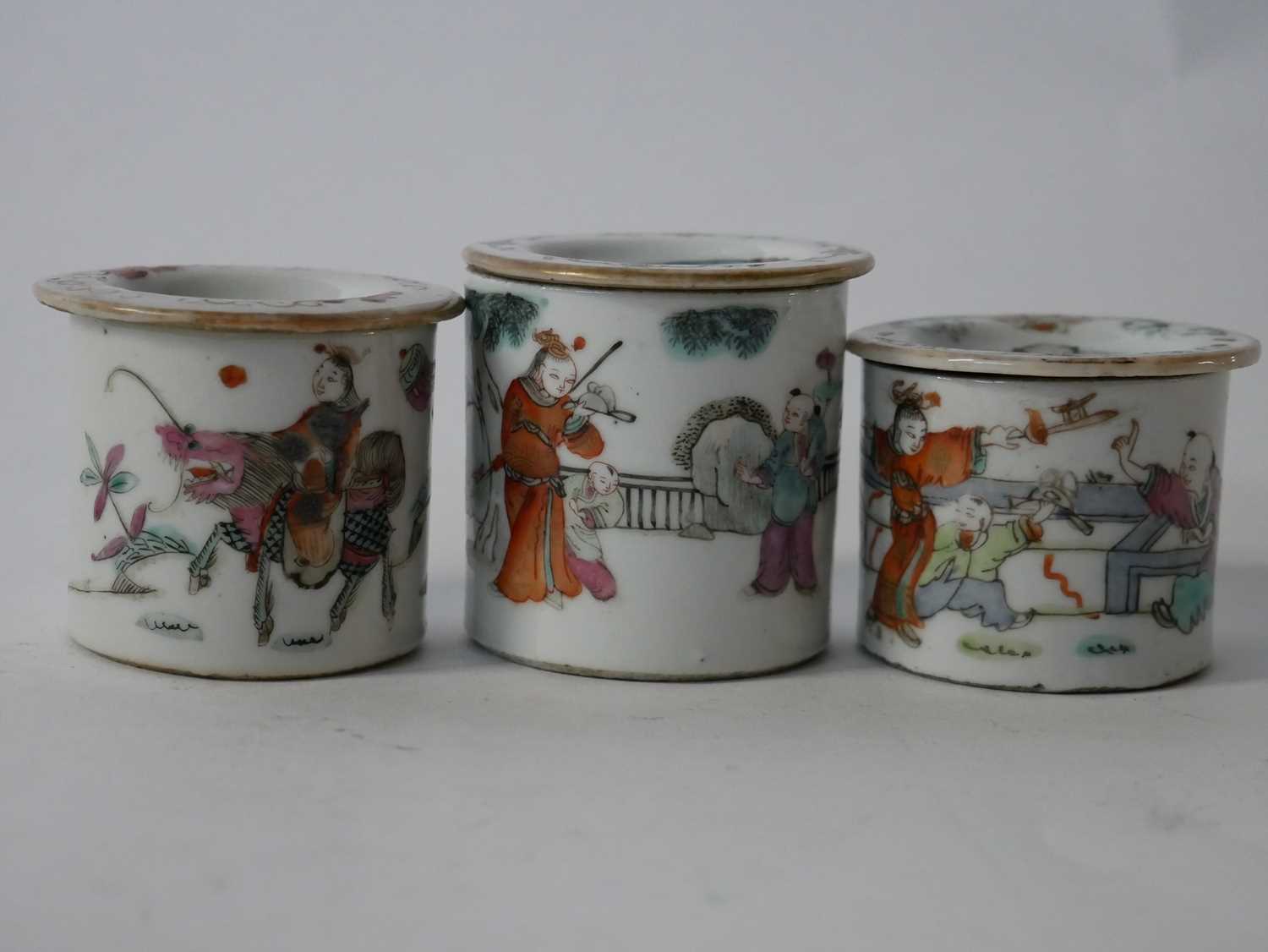 Lot 256 - Group of three small Chinese porcelain jars...