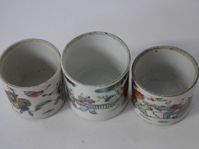 Lot 256 - Group of three small Chinese porcelain jars...