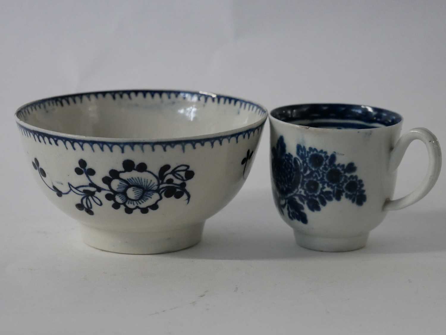 Lot 387 - 18th century Liverpool porcelain cup and bowl